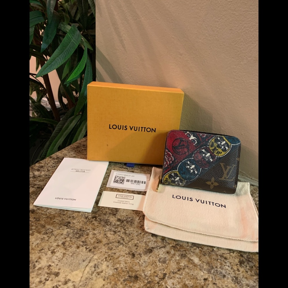 Rare Louis Vuitton Kabuki Coin Wallet